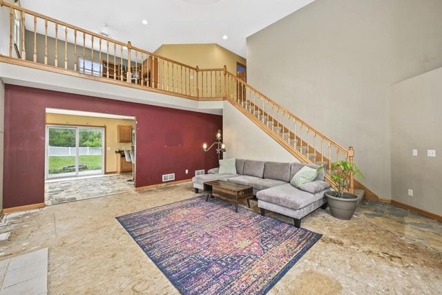 W3764 Deer DRIVE N, Lake Geneva, WI 53147