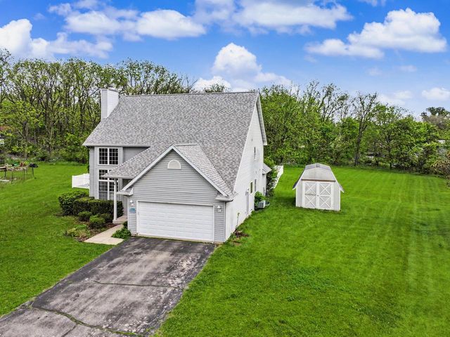 W3764 Deer DRIVE N, Lake Geneva, WI 53147