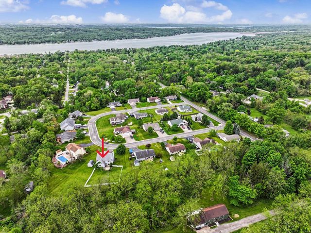 W3764 Deer DRIVE N, Lake Geneva, WI 53147