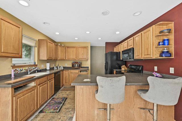 W3764 Deer DRIVE N, Lake Geneva, WI 53147