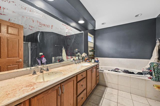 W3764 Deer DRIVE N, Lake Geneva, WI 53147