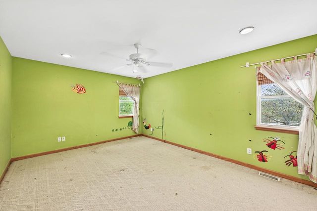 W3764 Deer DRIVE N, Lake Geneva, WI 53147