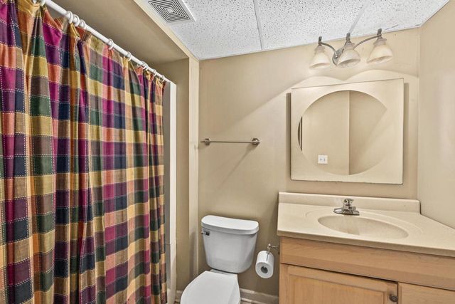 W3764 Deer DRIVE N, Lake Geneva, WI 53147