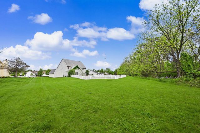 W3764 Deer DRIVE N, Lake Geneva, WI 53147