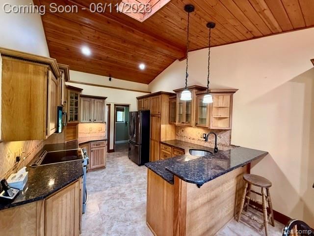 4897 Curtiss Drive, Lapeer, MI 48446