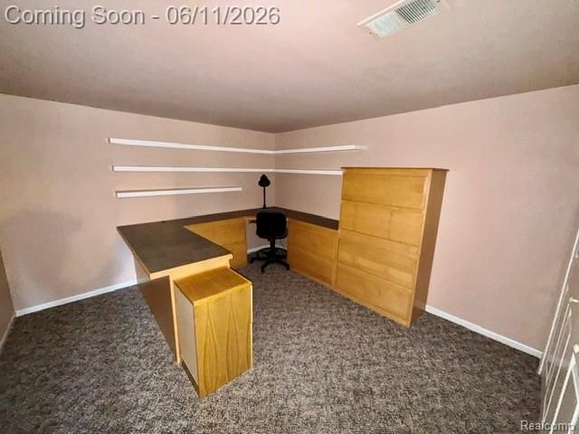 4897 Curtiss Drive, Lapeer, MI 48446