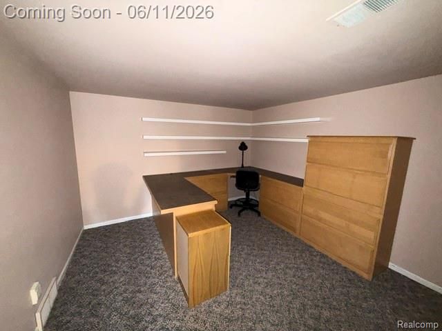 4897 Curtiss Drive, Lapeer, MI 48446