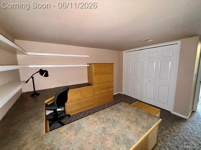 4897 Curtiss Drive, Lapeer, MI 48446