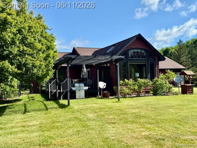 4897 Curtiss Drive, Lapeer, MI 48446