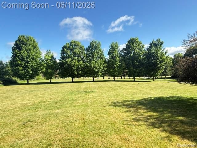 4897 Curtiss Drive, Lapeer, MI 48446