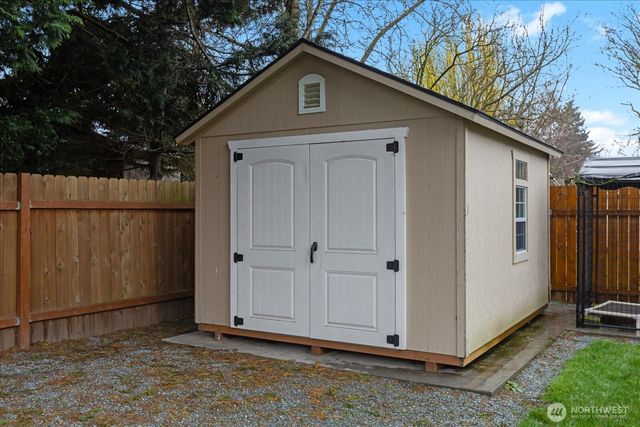 20327 Revilo Drive, Burlington, WA 98233