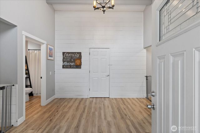 20327 Revilo Drive, Burlington, WA 98233