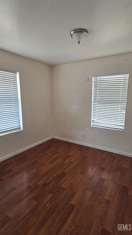 1812 Orange Street, Bakersfield, CA 93304