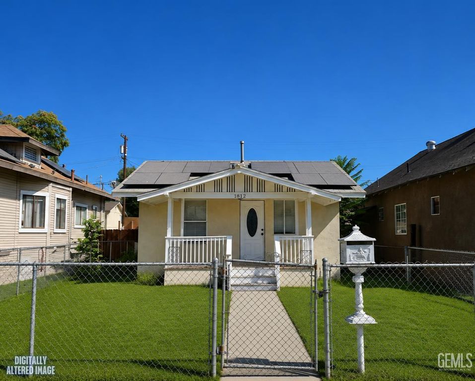 1812 Orange Street, Bakersfield, CA 93304