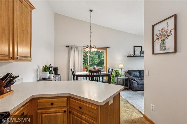 1365 S Trail Drive, Faribault, MN 55021