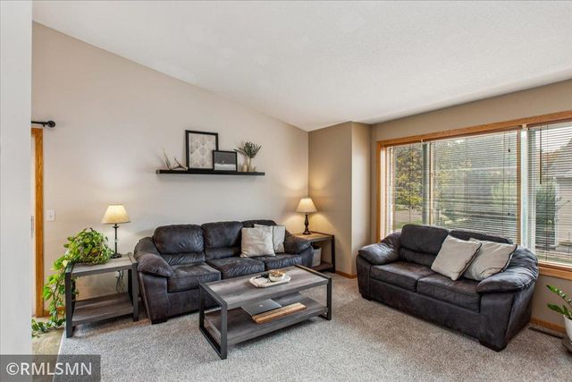 1365 S Trail Drive, Faribault, MN 55021