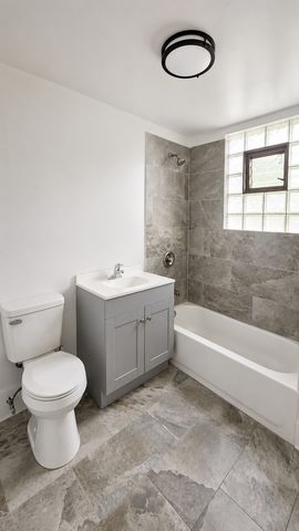 10504 S Lafayette Avenue, Chicago, IL 60628