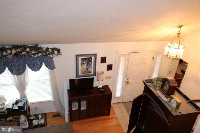 505 BASEHOAR SCHOOL RD, Littlestown, PA 17340