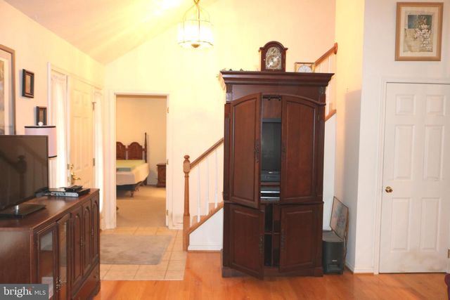 505 BASEHOAR SCHOOL RD, Littlestown, PA 17340