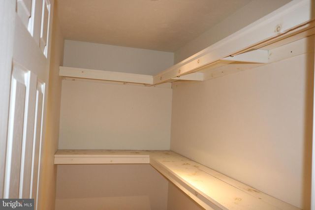 505 BASEHOAR SCHOOL RD, Littlestown, PA 17340