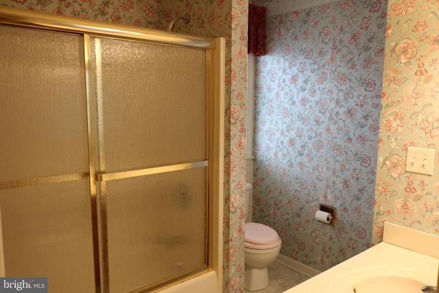 505 BASEHOAR SCHOOL RD, Littlestown, PA 17340