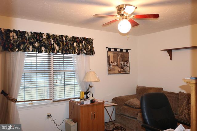 505 BASEHOAR SCHOOL RD, Littlestown, PA 17340