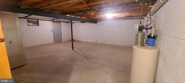 505 BASEHOAR SCHOOL RD, Littlestown, PA 17340