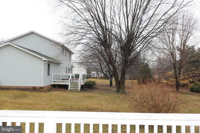 505 BASEHOAR SCHOOL RD, Littlestown, PA 17340