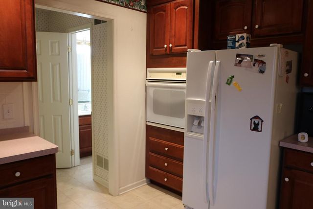 505 BASEHOAR SCHOOL RD, Littlestown, PA 17340