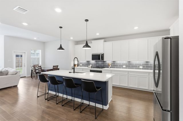 5100 Del Monte Drive, Denton, TX 76207