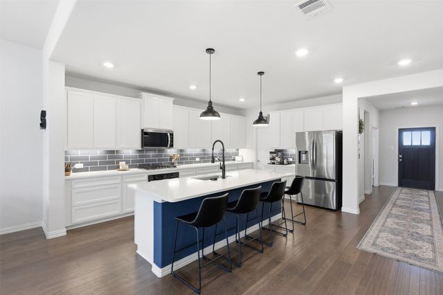 5100 Del Monte Drive, Denton, TX 76207