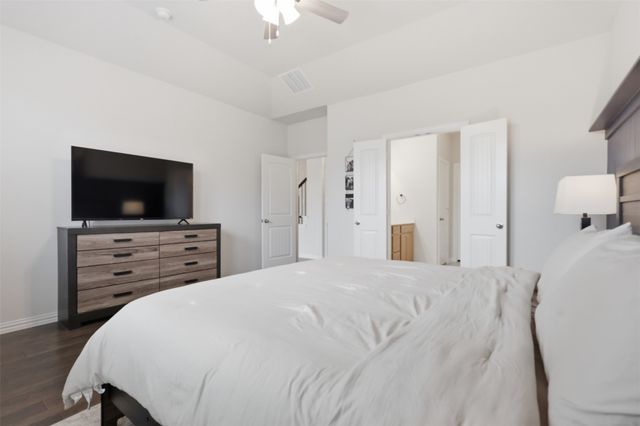 5100 Del Monte Drive, Denton, TX 76207