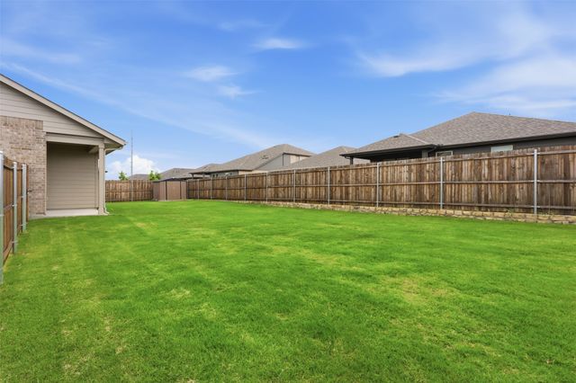 5100 Del Monte Drive, Denton, TX 76207