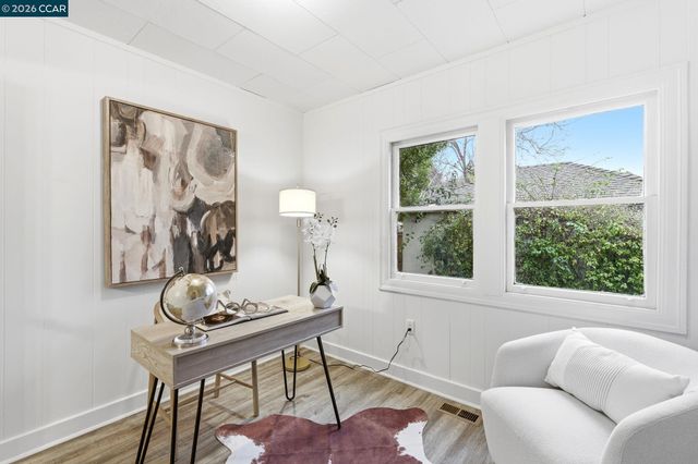 2142 Grant St, Concord, CA 94520