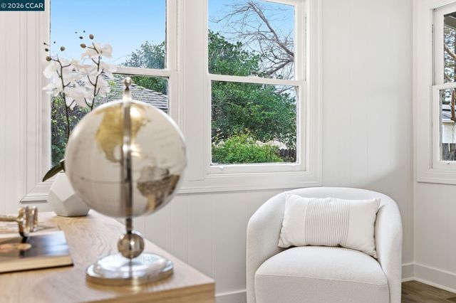 2142 Grant St, Concord, CA 94520