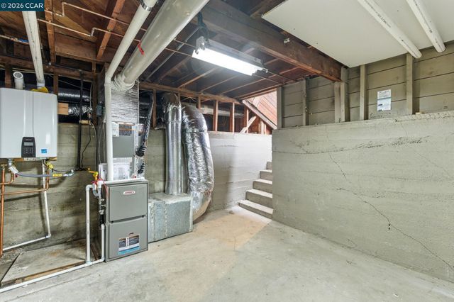 2142 Grant St, Concord, CA 94520