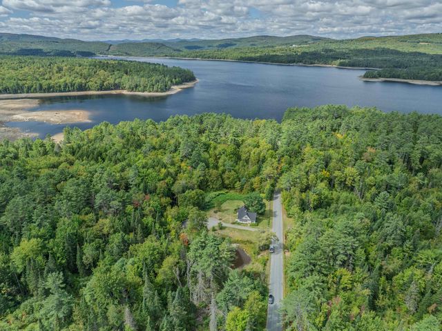 921 Old Waterford Road, Littleton, NH 03561