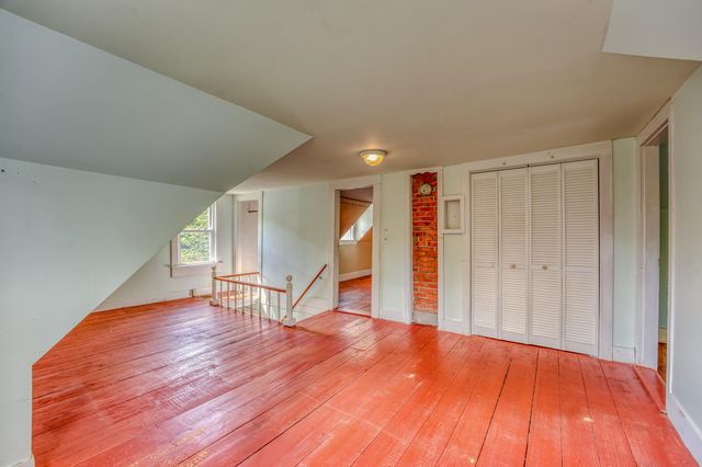 921 Old Waterford Road, Littleton, NH 03561