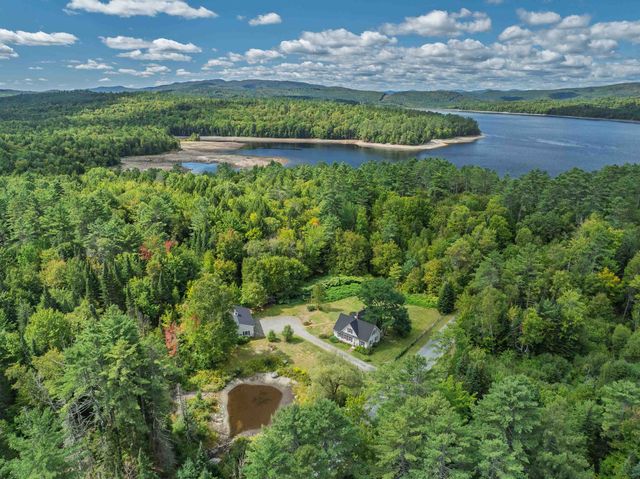 921 Old Waterford Road, Littleton, NH 03561