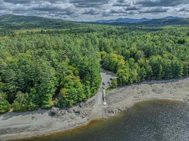 921 Old Waterford Road, Littleton, NH 03561