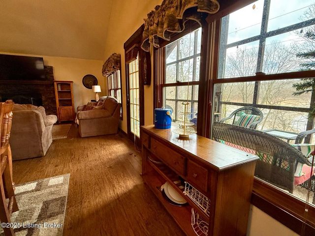 572 Out Post Rd, Leitchfield, KY 42754