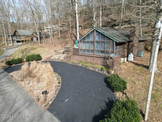 572 Out Post Rd, Leitchfield, KY 42754