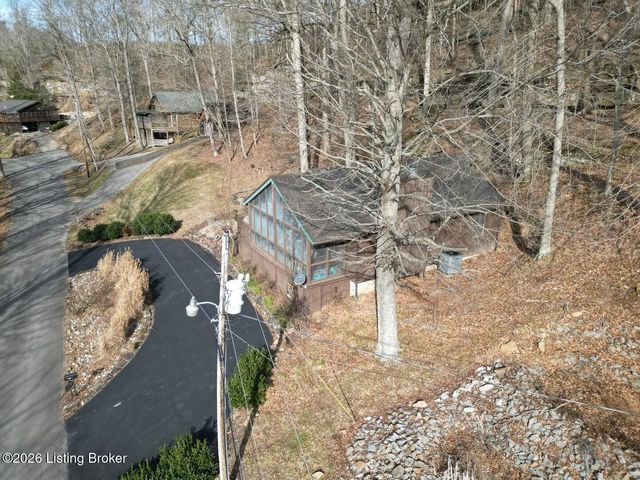 572 Out Post Rd, Leitchfield, KY 42754