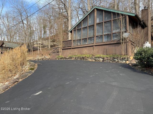 572 Out Post Rd, Leitchfield, KY 42754