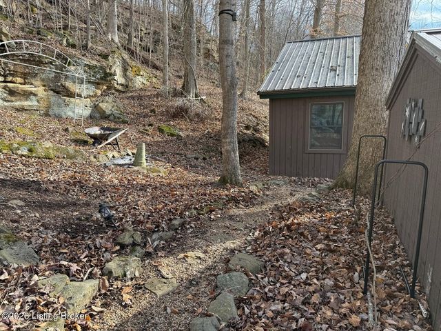 572 Out Post Rd, Leitchfield, KY 42754