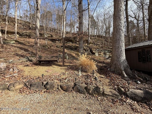 572 Out Post Rd, Leitchfield, KY 42754