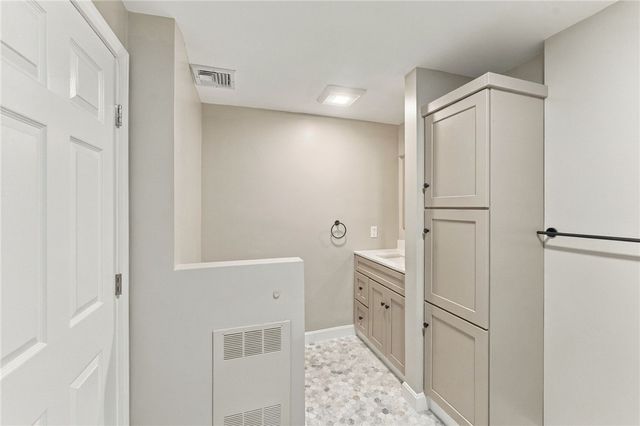 242 Anan Wade Road, Glocester, RI 02857