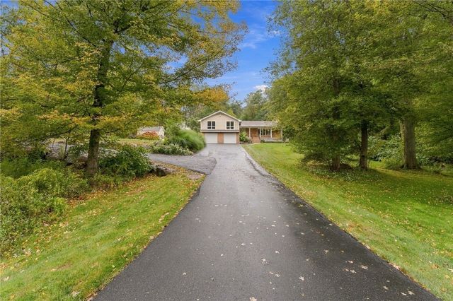 242 Anan Wade Road, Glocester, RI 02857