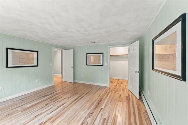 242 Anan Wade Road, Glocester, RI 02857