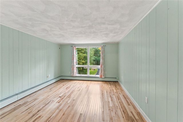 242 Anan Wade Road, Glocester, RI 02857